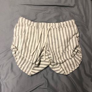 Stripped shorts, comfy and cute